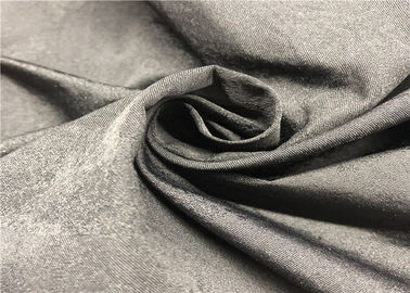 Dostawca tkanin barwionych w przędzy 100% P Żakardowa oddychająca miękka kolorowa kurtka